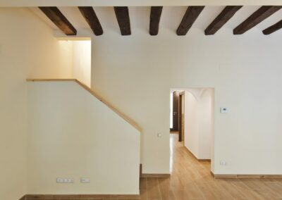 Reforma integral de habitatge unifamiliar a Barcelona Basconia interior